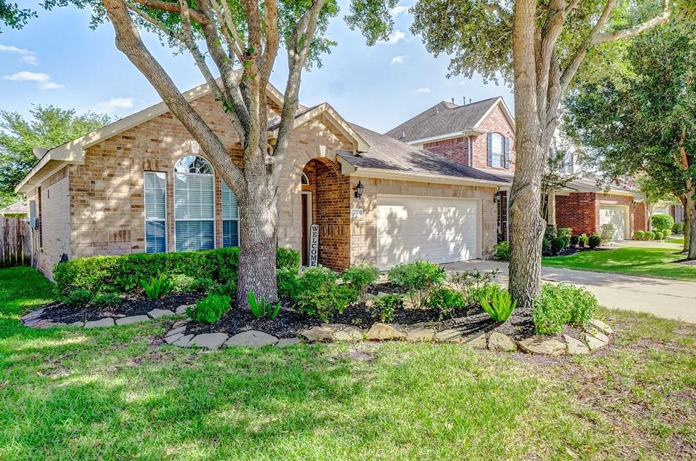 24515 Springwood Glen Ln, Katy, TX 77494