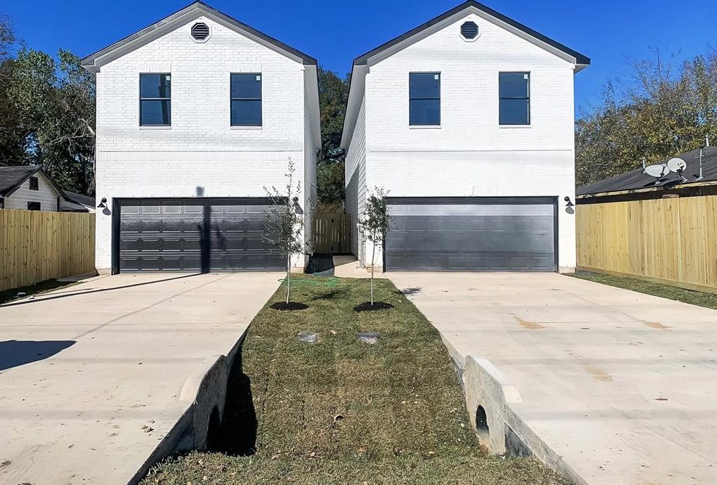 5113 Firnat St, Houston, TX 77016-5222