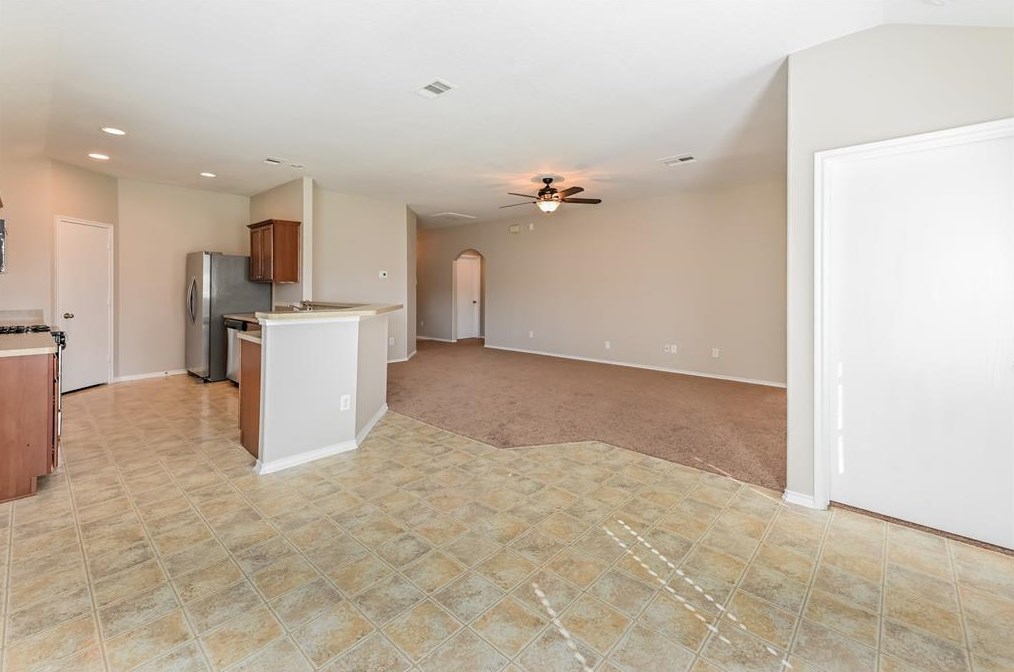 1915 Flycaster Dr, Spring TX  77388-7523 exterior