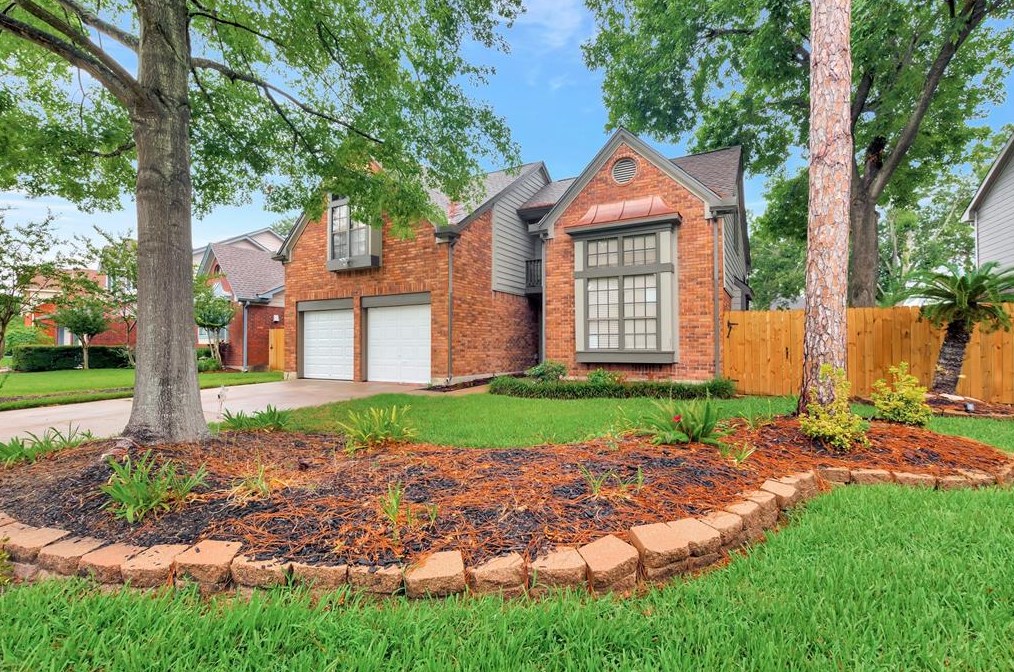 15131 Cranbourne Dr, Houston, TX 77062