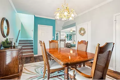 411 Sunset Circle, Tiki Island, TX 77554 - Photo 10