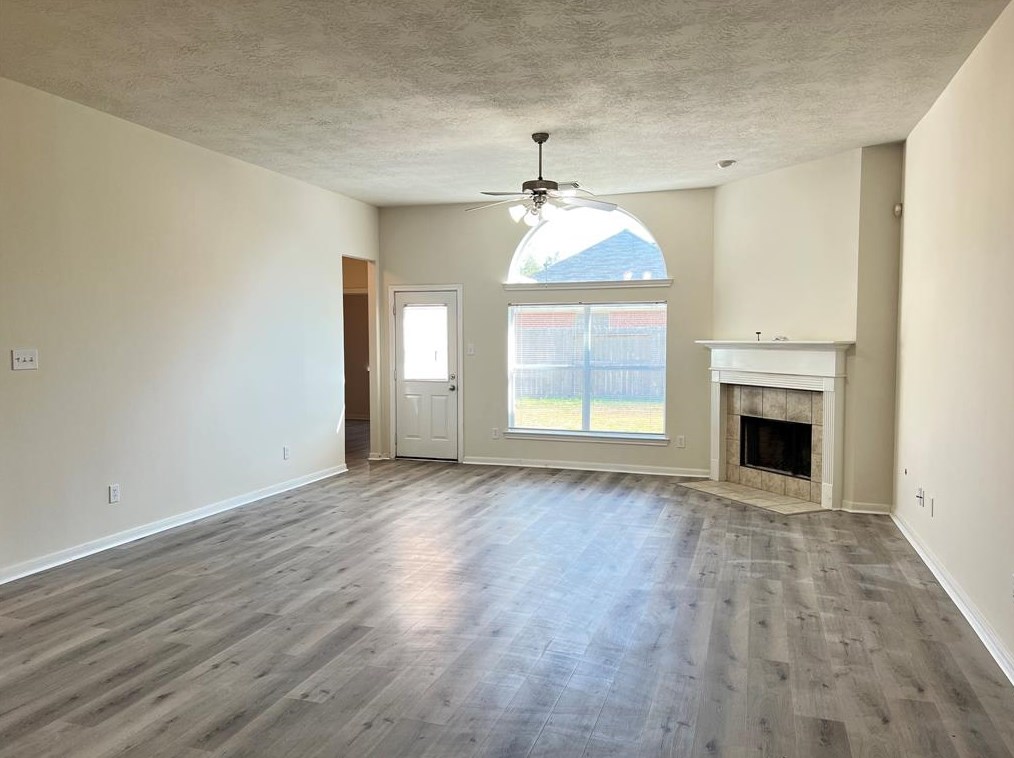 7219 Emerald Run Ln, Spring TX  77379-8230 exterior