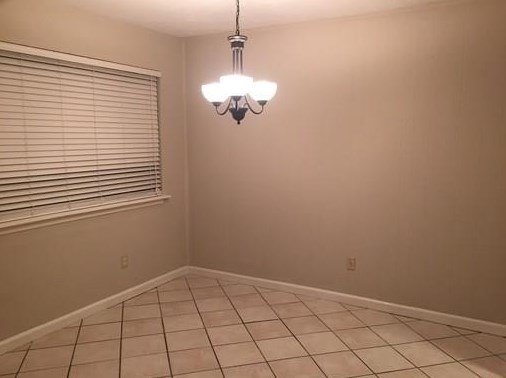 12052 Mighty Oak Dr, Houston, TX 77066-2838
