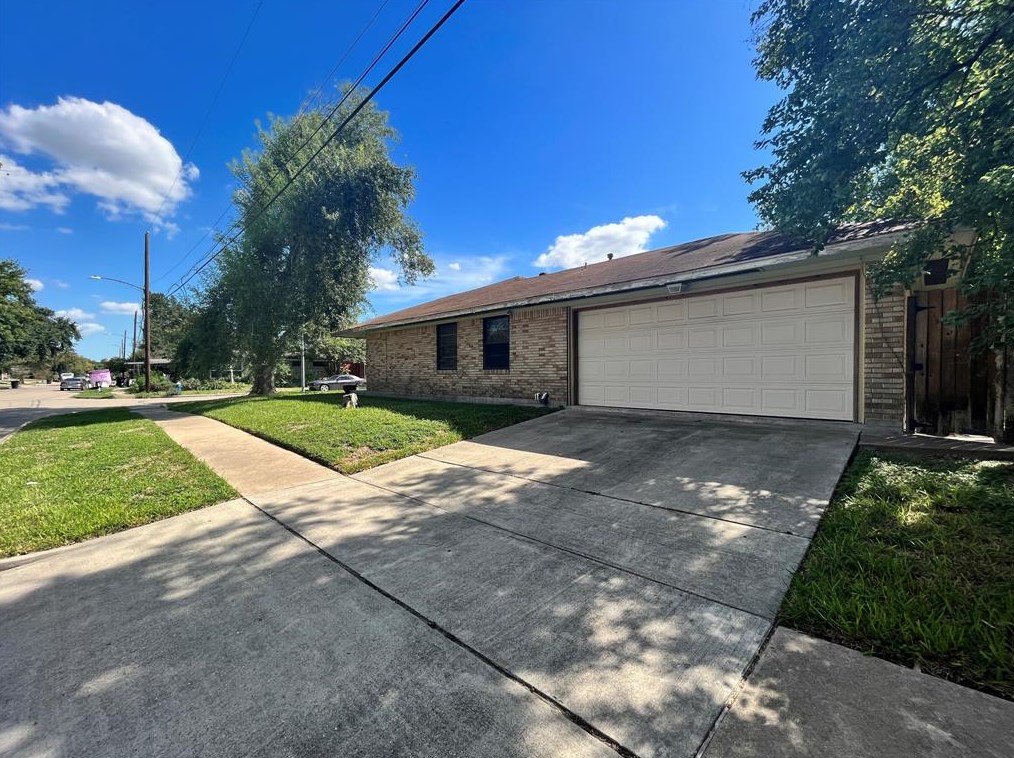 2106 Orean St, Houston, TX 77034