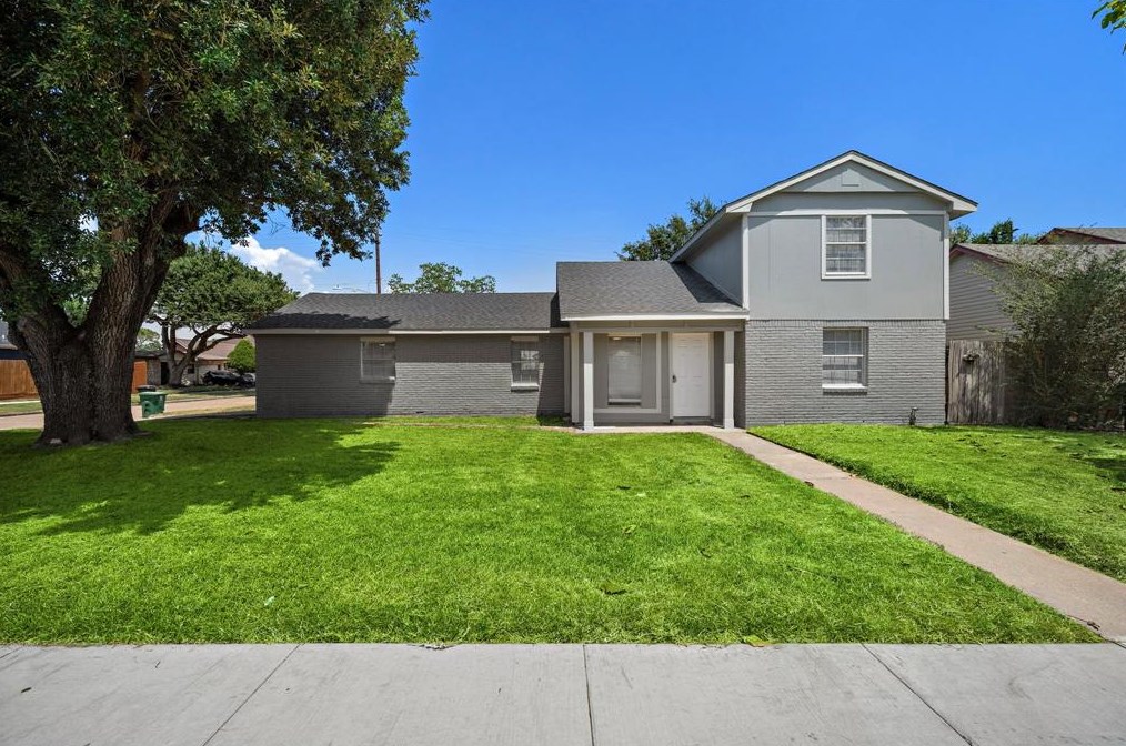 13303 Glenwyck St, Houston, TX 77045-3317