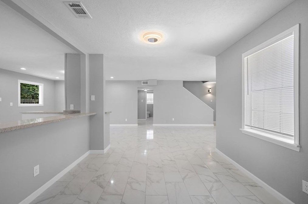 13303 Glenwyck St, Houston TX  77045-3213 exterior