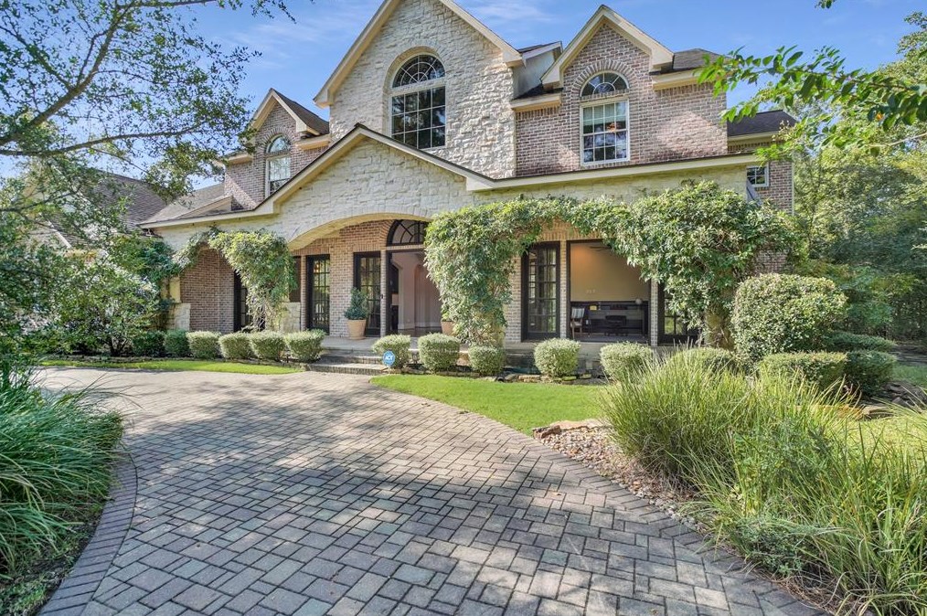 19 Philbrook Way, Spring, TX 77382