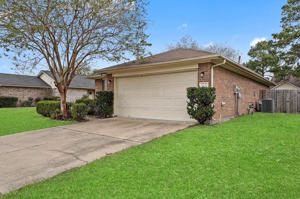 17030 Applecross Ln, Houston, TX 77084