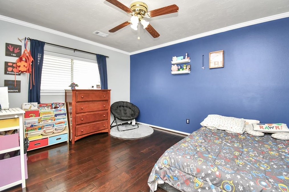 11119 Kirkvale Dr, Houston TX 77089-3636 exterior