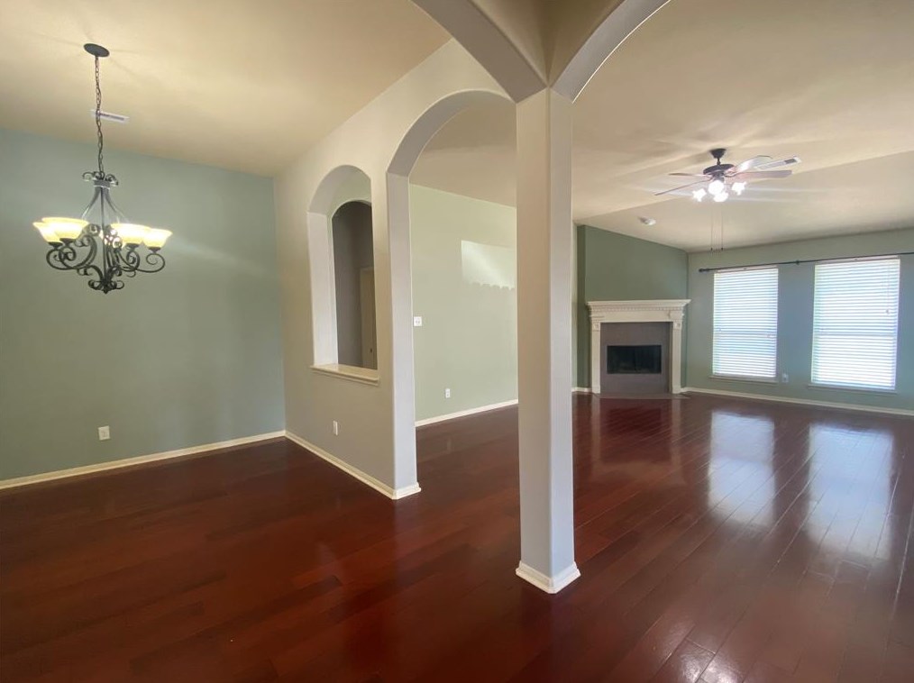 2605 Avalon Lake Ln, Pearland, TX 77581