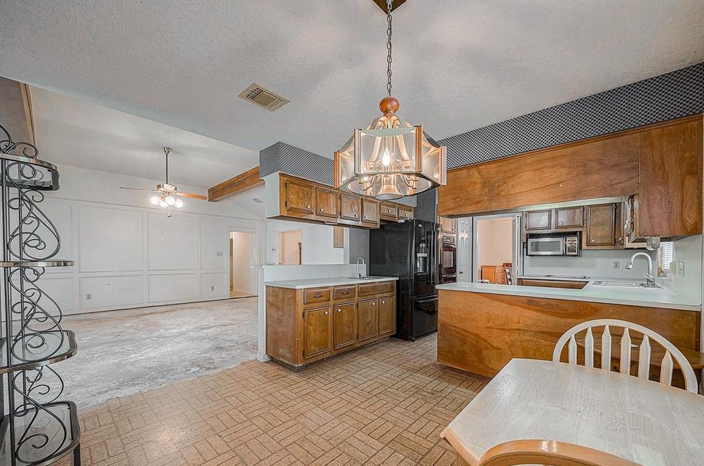 3539 Hl Spg Dr, Humble TX 77345-1181 exterior