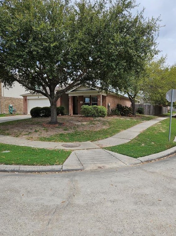 4702 Pin Oak Creek Ln, Humble, TX 77345
