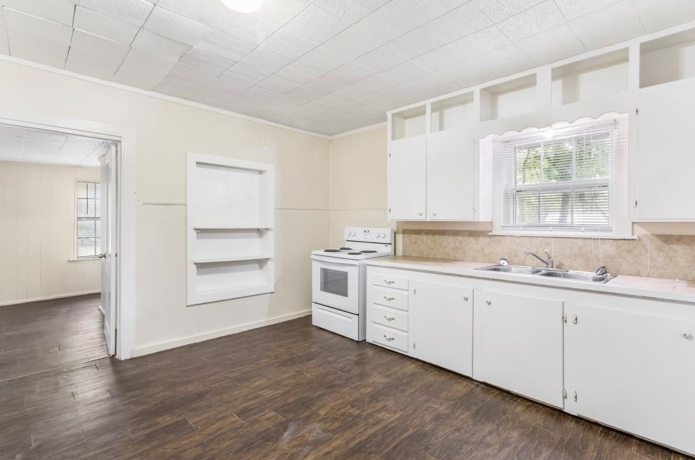 1265 Pecan St, Richwood, TX 77531
