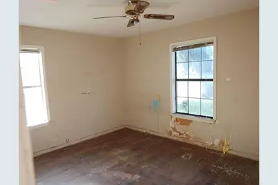 2241 Cross Lane, Orange, TX 77630 - Photo 4