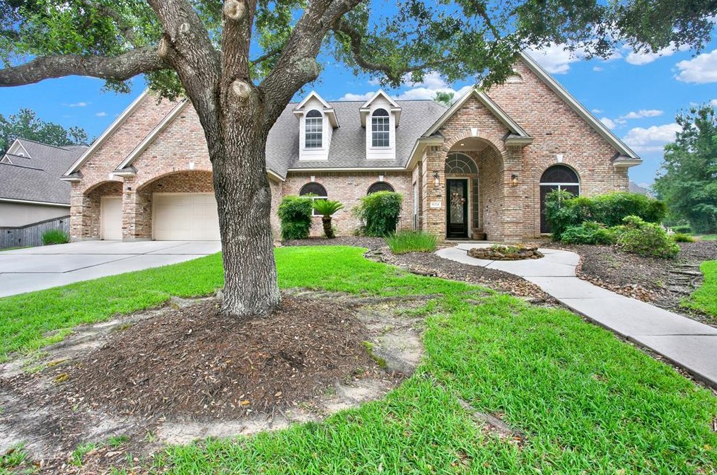6214 Redwood Bridge Trl, Humble, TX 77345-2221
