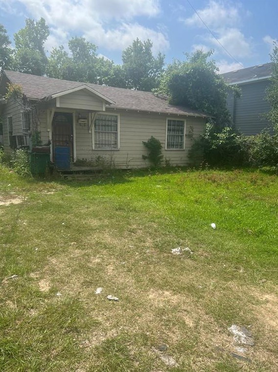 6527 London St, Houston, TX 77021-4227