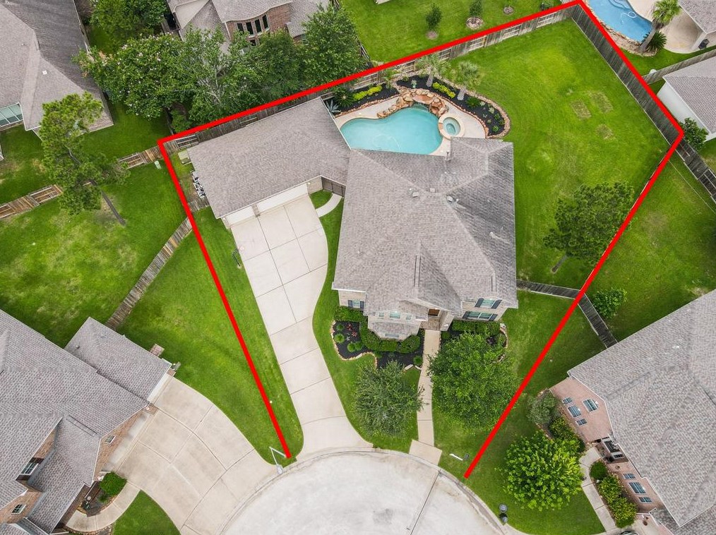 6715 Northcrest Ct, Spring, TX 77389-4344