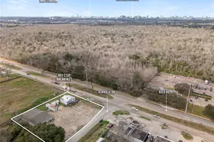 9210 Ashville Dr, Houston, TX 77051 - Photo 18