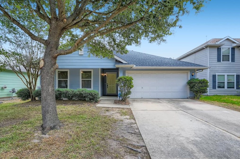 19710 Twin Rivers Dr, Tomball, TX 77375-5564