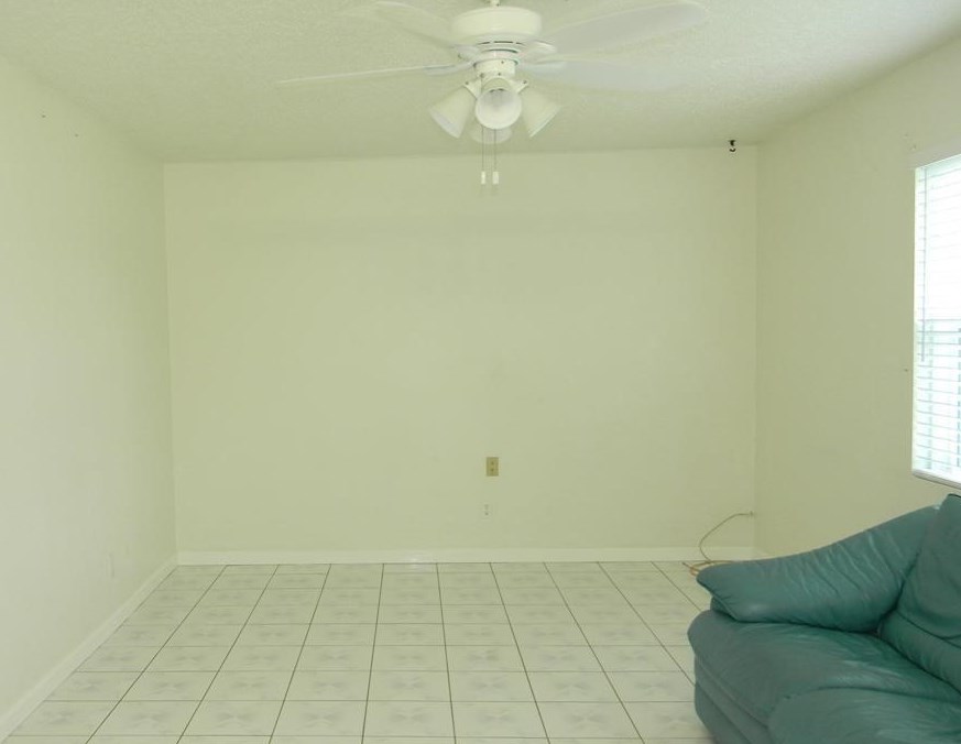 8910 Barton St, Houston TX  77075-1522 exterior