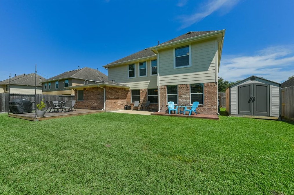3612 Oak Xing Dr, Pearland TX  77581-7103 exterior