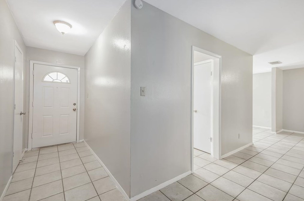 25107 Tuckahoe Ln, Spring, TX 77373