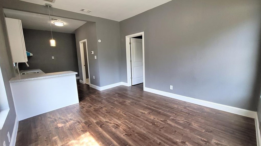 2527 Sumpter St #2, Houston, TX 77026