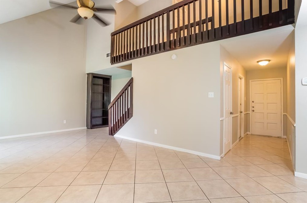 11906 Swan Creek Dr, Houston, TX 77065-3814