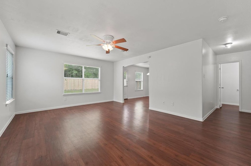 21514 Werrington Way, Houston TX  77073-6902 exterior