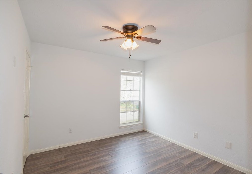 14303 Providence Pne Trl, Houston TX  77062-2042 exterior