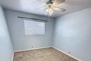 11002 Hammerly Blvd, Houston, TX 77043 - Photo 10