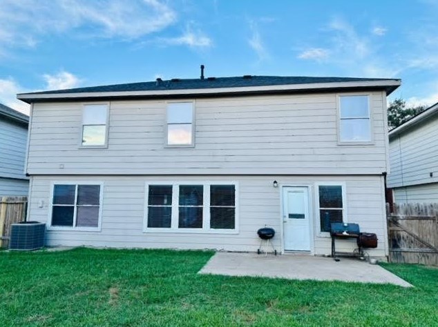 9610 Eagle Eye Ln, Sugar Land, TX 77498