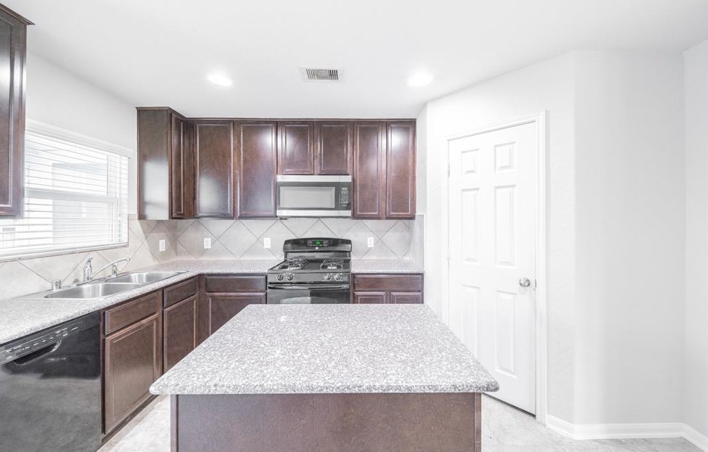 19730 Sloan Ridge Ln, Cypress TX  77429-6220 exterior