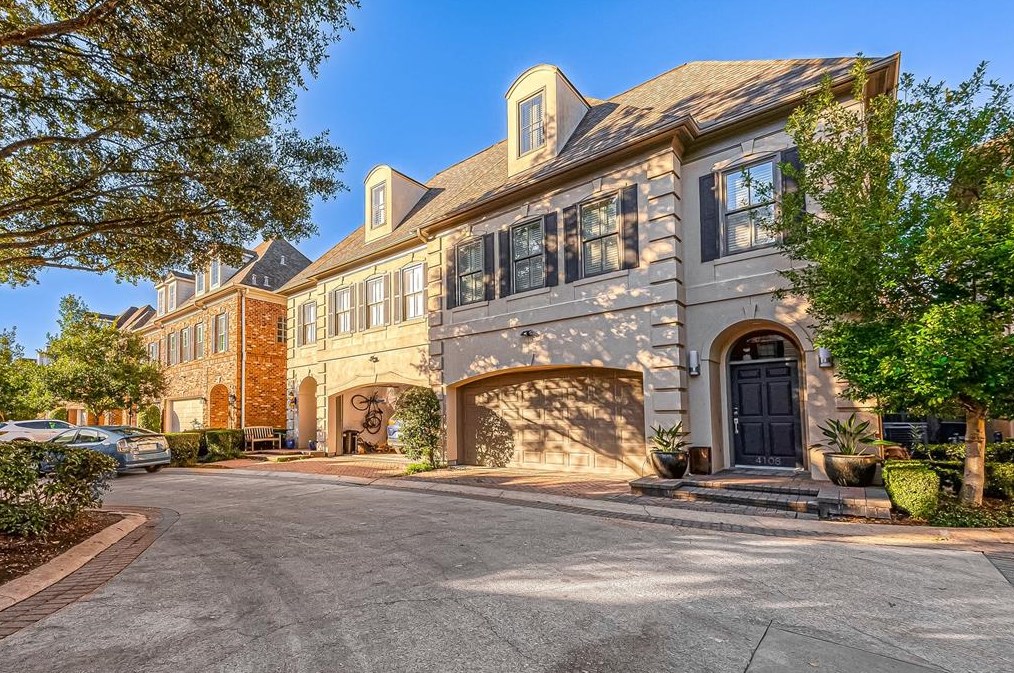 4108 Boulevard Park, Houston TX  77098-5001 exterior