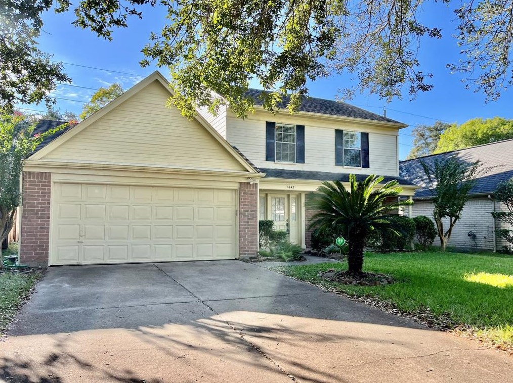 1642 Middlesbrough Ln, Missouri City, TX 77459