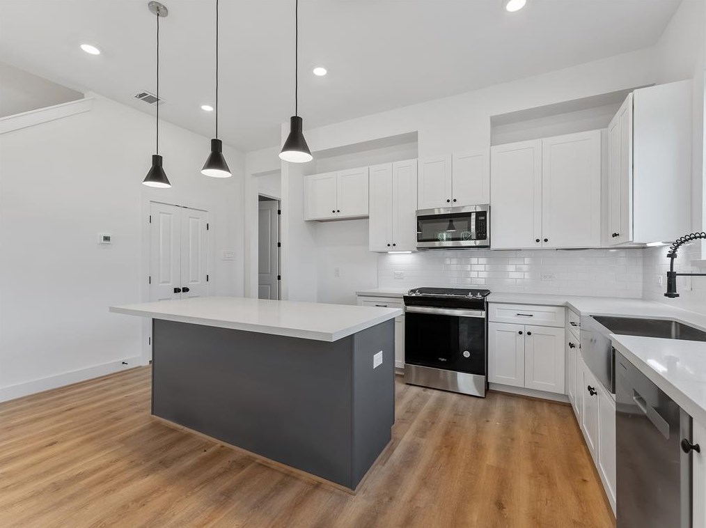 5720 Balbo St, Houston TX  77091-4604 exterior