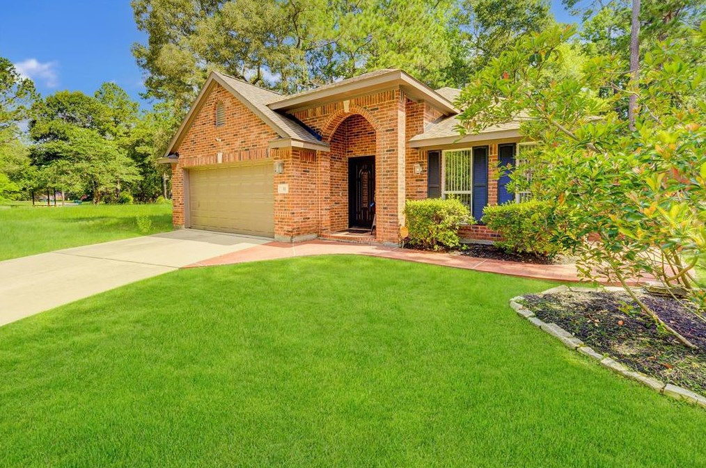 38 Cypress Bayou Ct, Spring TX  77382-1063 exterior