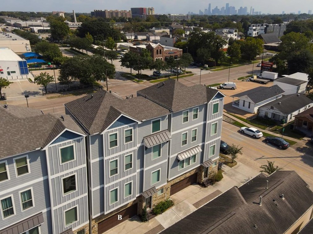 805 W 23rd St #b, Houston, TX 77008