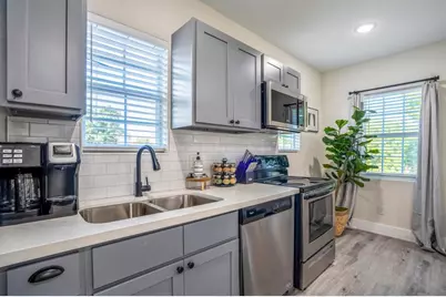 5 Estelle Street #1, Houston, TX 77003 - Photo 30