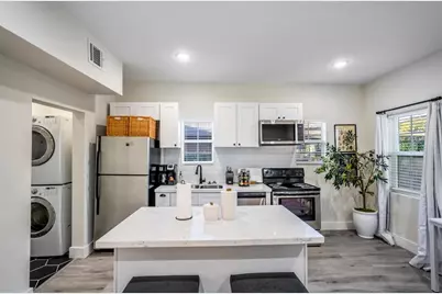 5 Estelle Street #1, Houston, TX 77003 - Photo 4