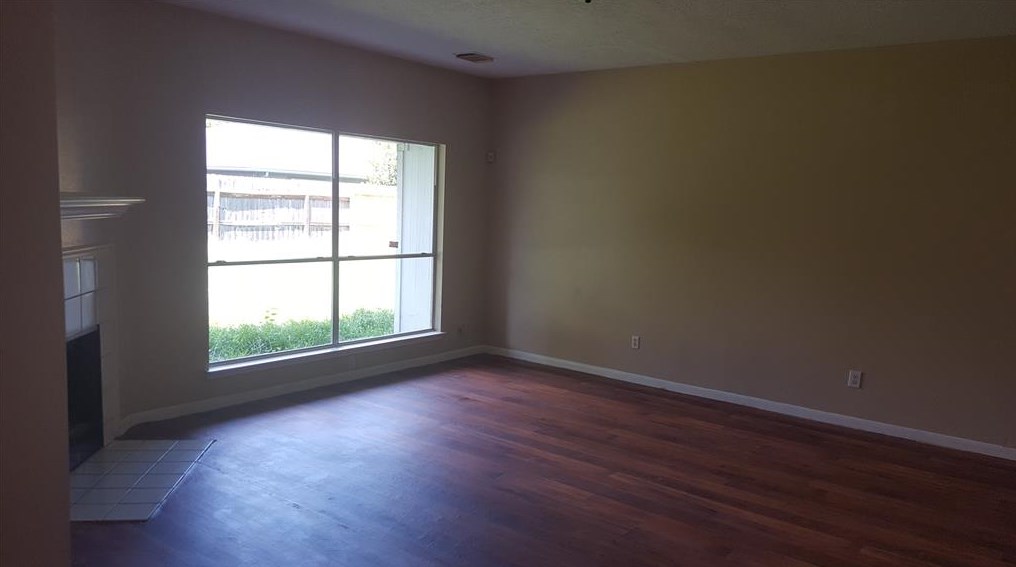 4318 Lucas Trace Ct, Houston TX  77066-4037 exterior