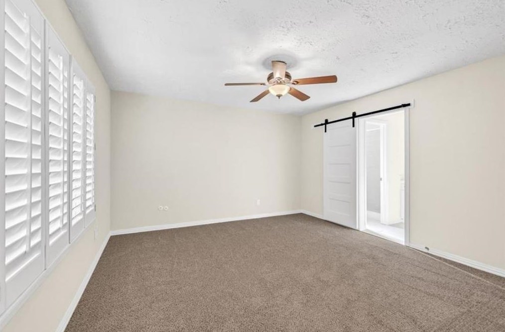8306 Wind Forest Dr, Houston TX  77040-1433 exterior