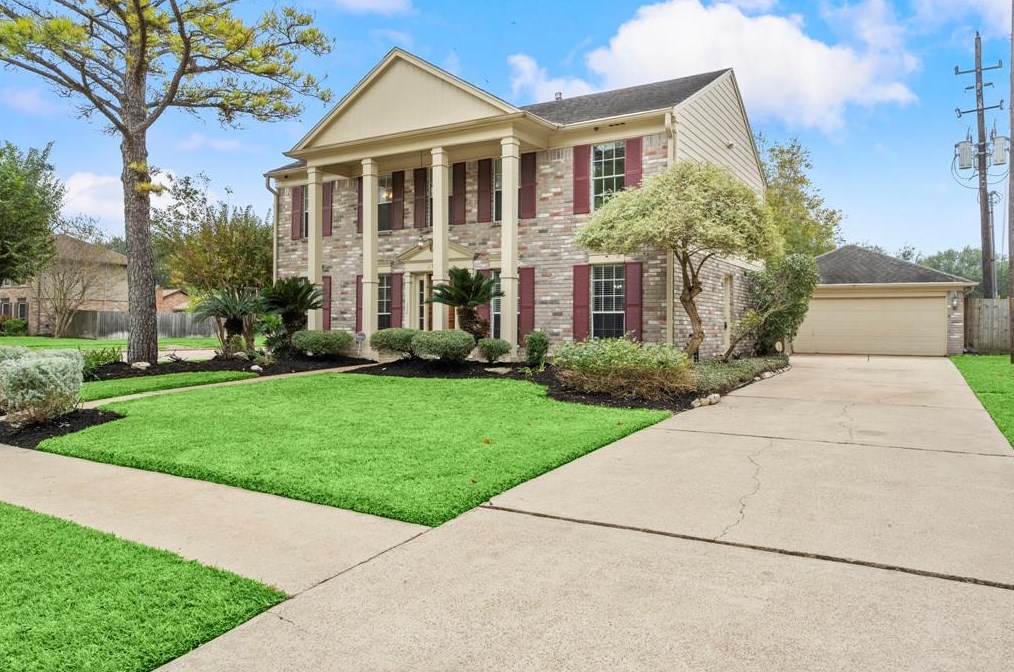 10403 Linecamp Dr, Houston, TX 77064-7016