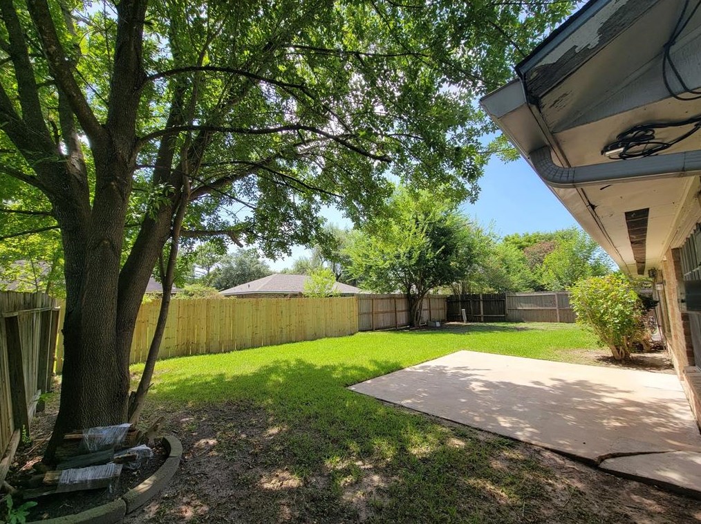 10602 Kirkshire Dr, Houston, TX 77089