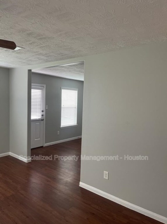 22338 Queenbury Hills Dr, Houston, TX 77073