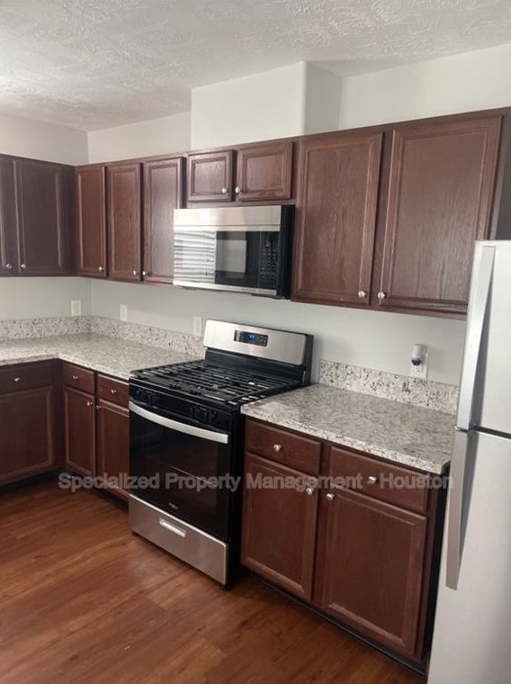 22338 Queenbury Hills Dr, Houston TX  77073-5684 exterior