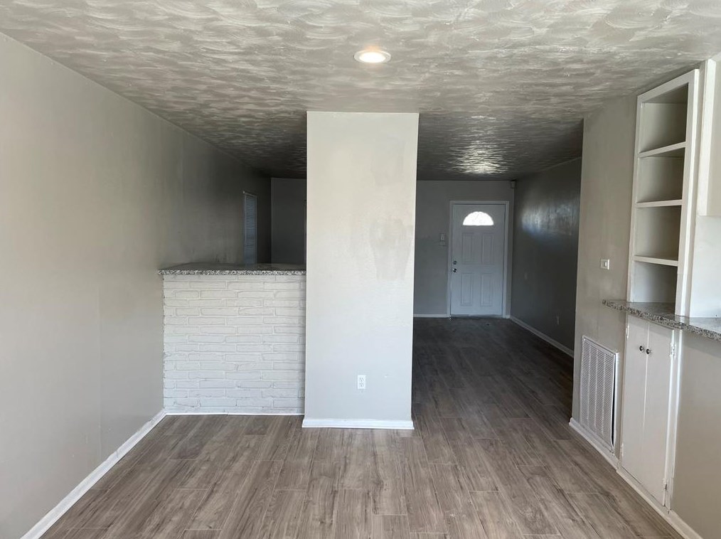 7626 Rhobell St, Houston TX  77016-3938 exterior
