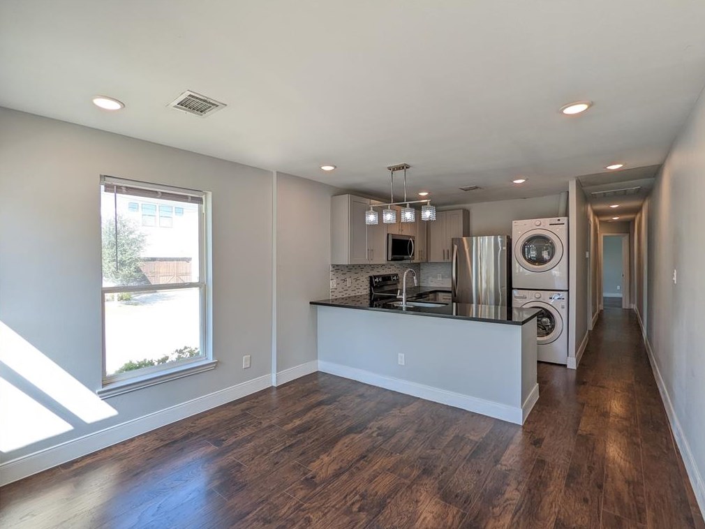 401 34th St, Houston TX  77018-7613 exterior