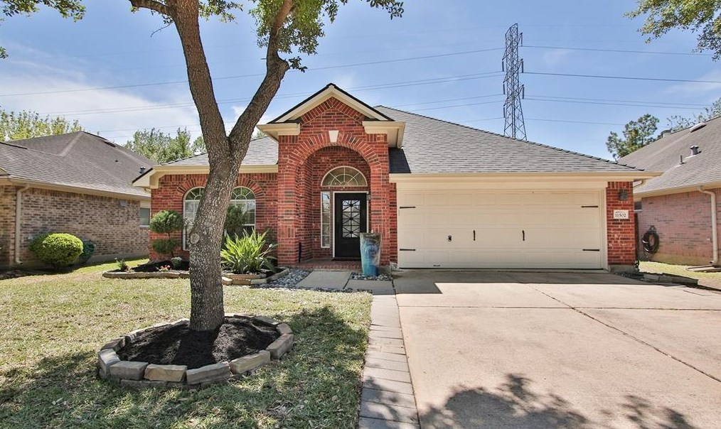 11502 Cecil Summers Way, Houston, TX 77089-5876