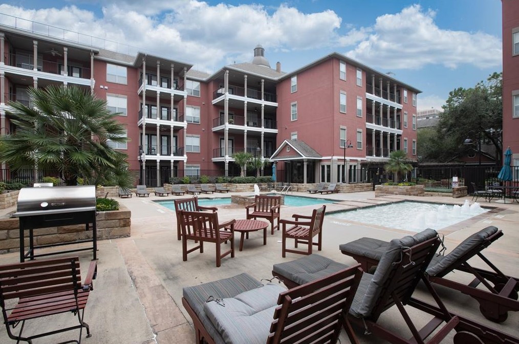 2400 Mccue Rd Apt 445, Houston, TX 77056